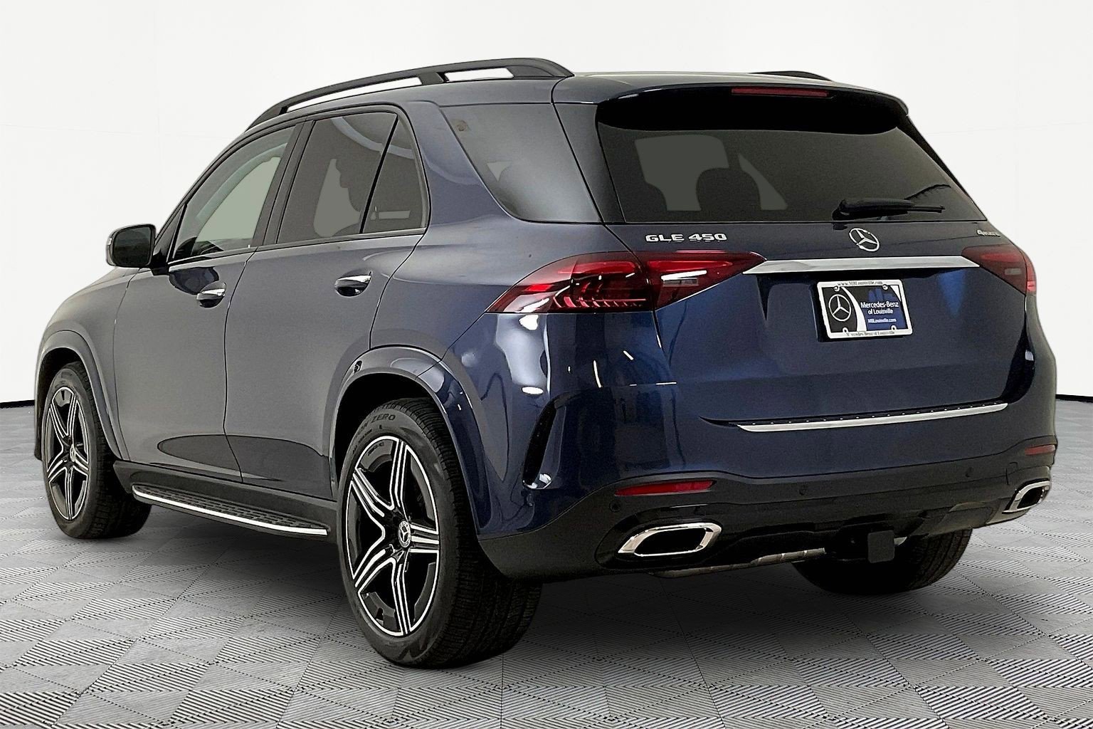 New 2026 Mercedes-Benz GLE 450 4MATIC image 4