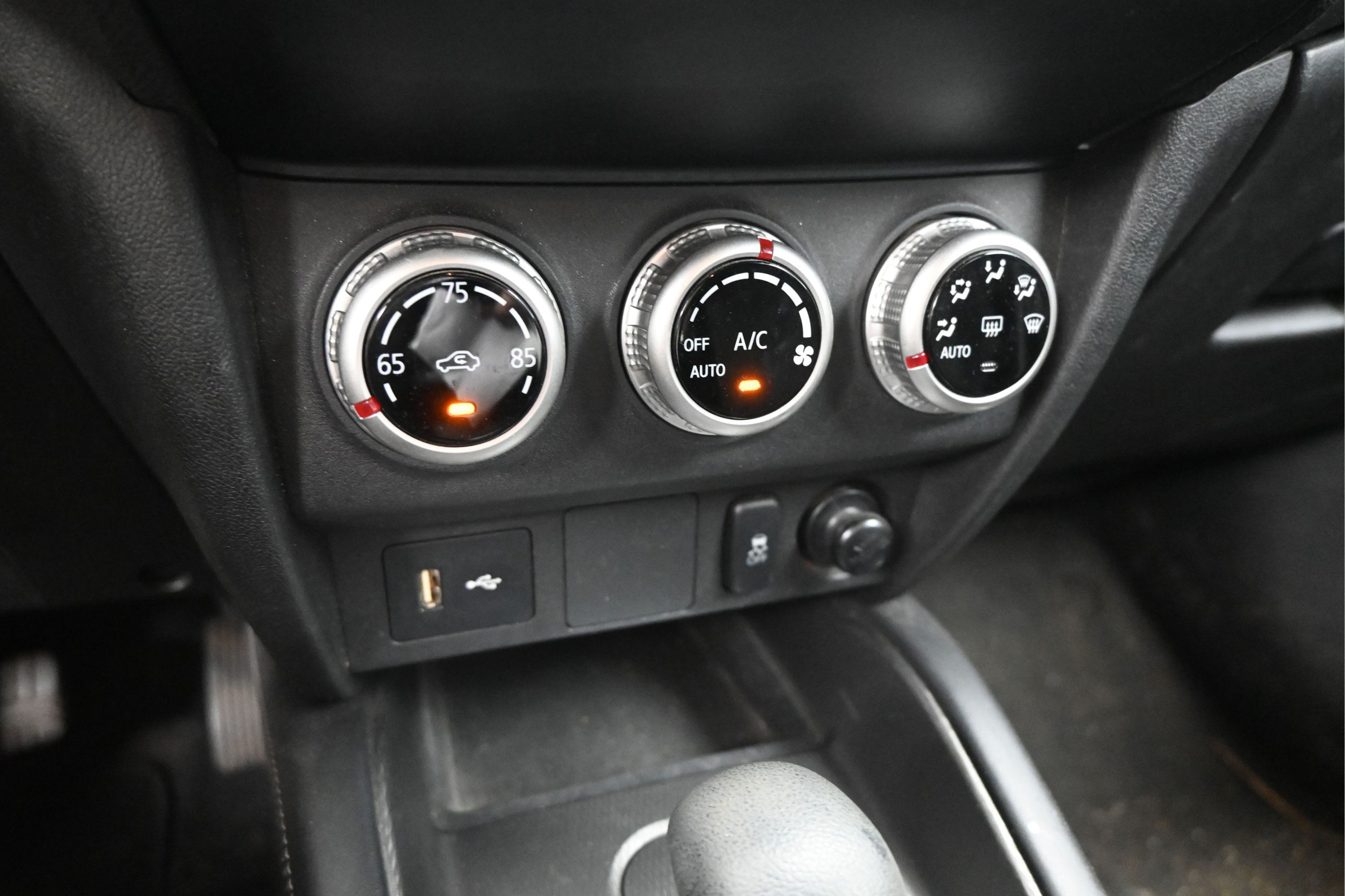 Used 2022 Mitsubishi Outlander Sport ES FWD image 30