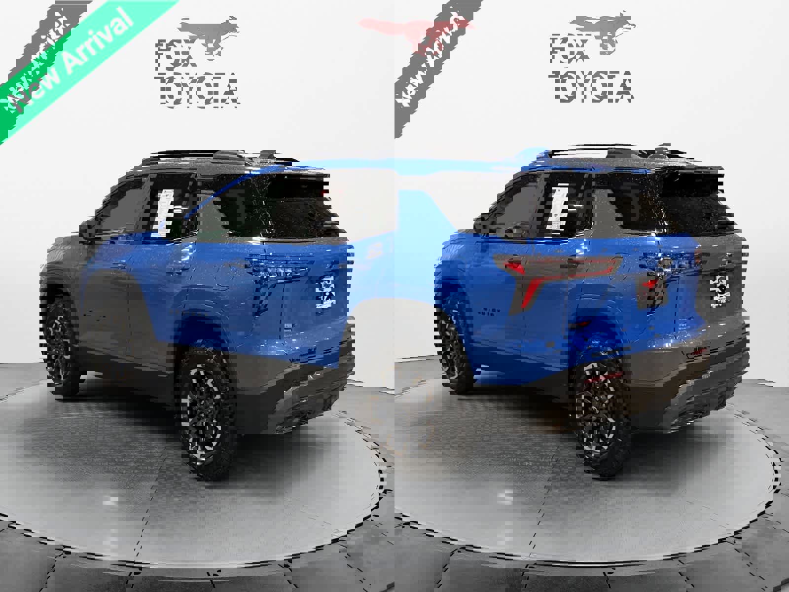 Used 2025 Chevrolet Equinox ACTIV w/ Safety and Technology Package AWD/4WD image 4