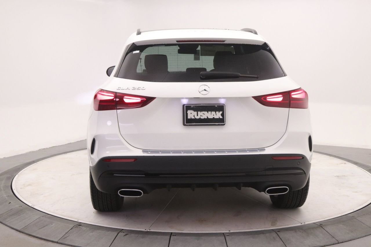 New 2026 Mercedes-Benz GLA 250 GLA 250 image 3