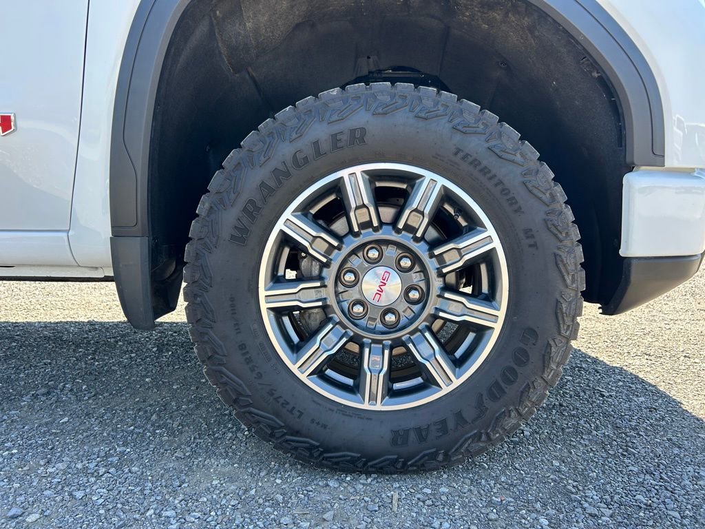 Used 2024 GMC Sierra 1500 AT4 w/ AT4 Preferred Package image 24