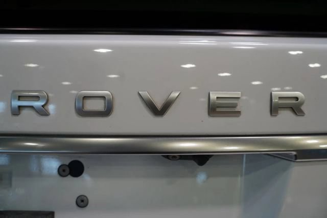 Used 2021 Land Rover Range Rover HSE AWD/4WD image 18
