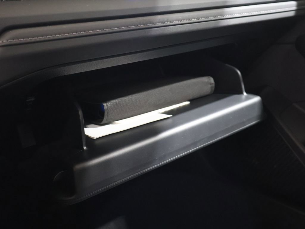 Used 2025 Honda Accord SE image 30