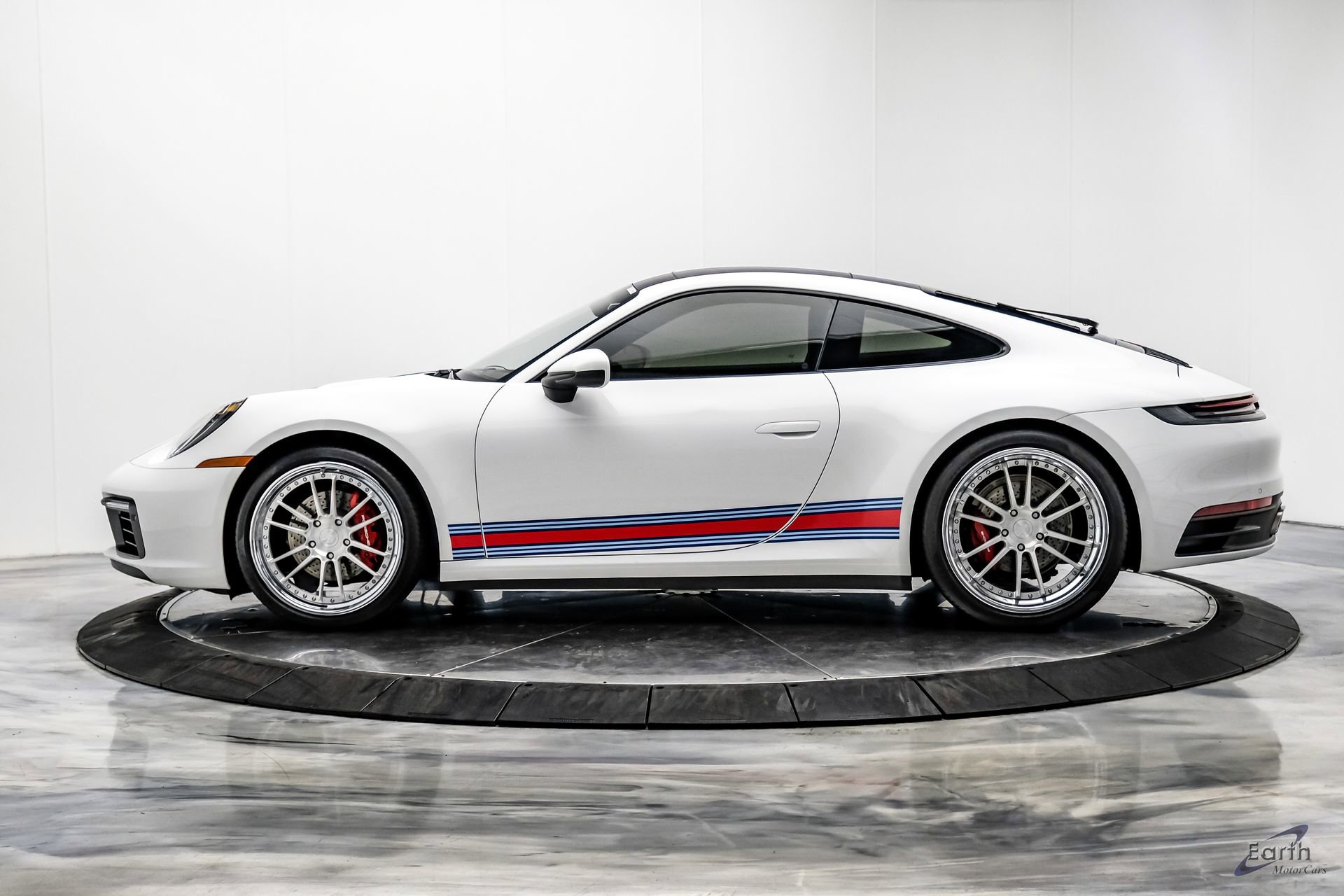 Used 2020 Porsche 911 Carrera RWD image 8