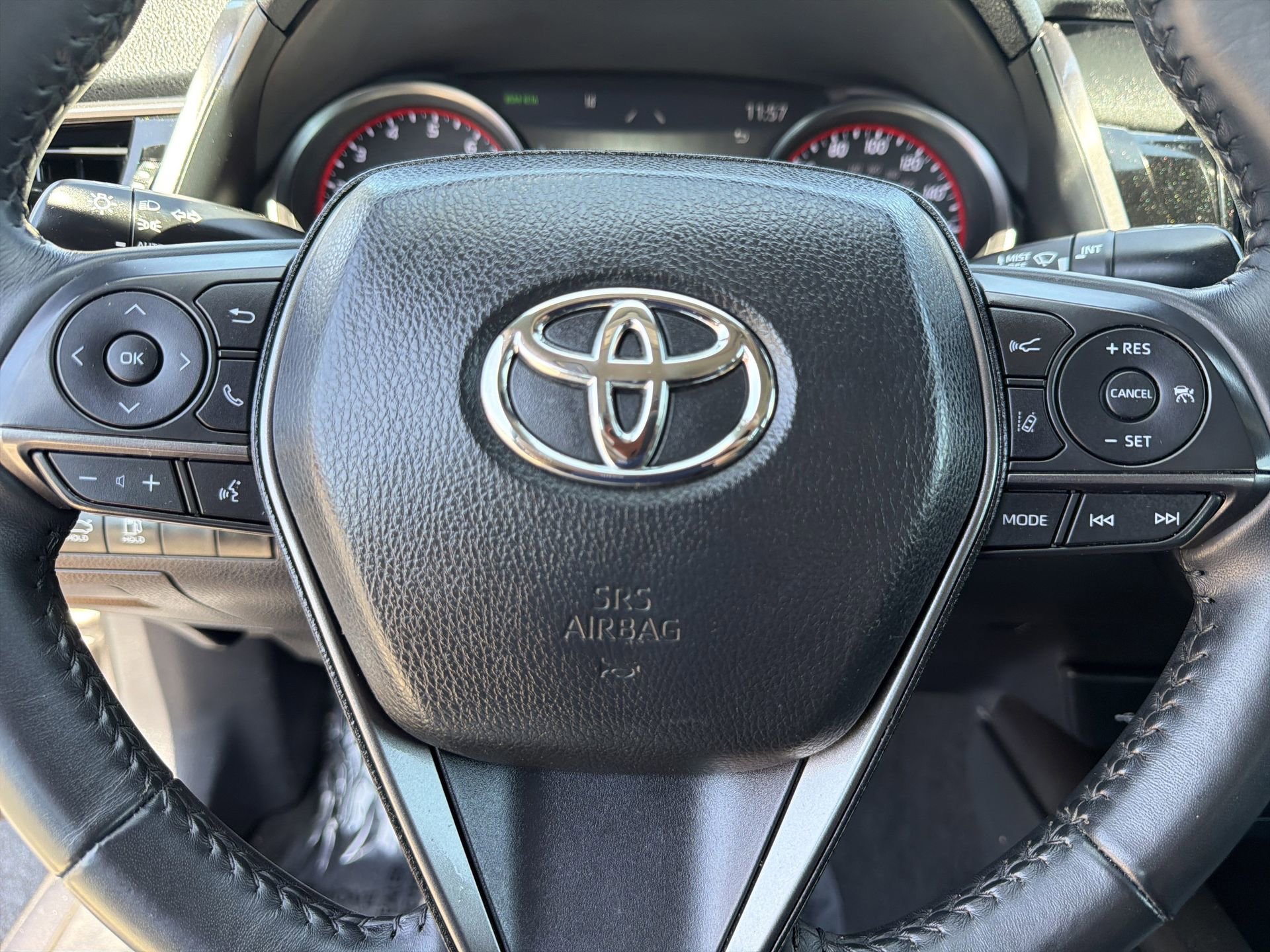 Used 2024 Toyota Camry XSE FWD image 13