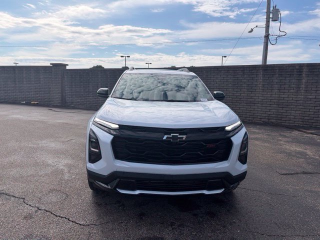 Used 2026 Chevrolet Equinox RS w/ Convenience Package III AWD/4WD image 2