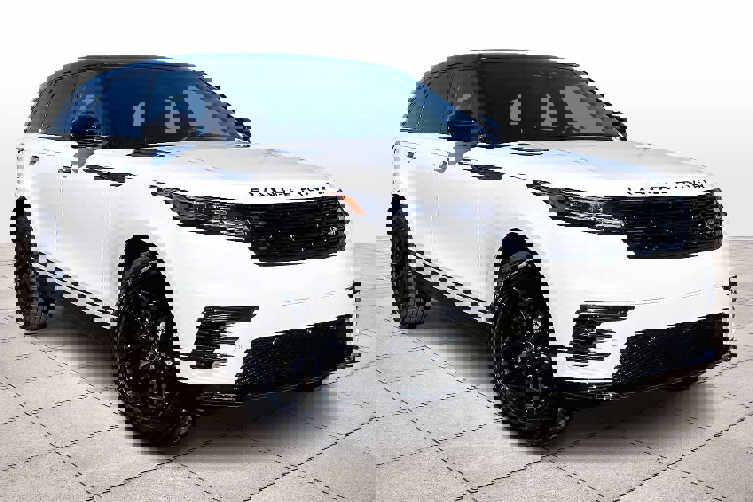 New 2026 Land Rover Range Rover Velar Dynamic SE image 2