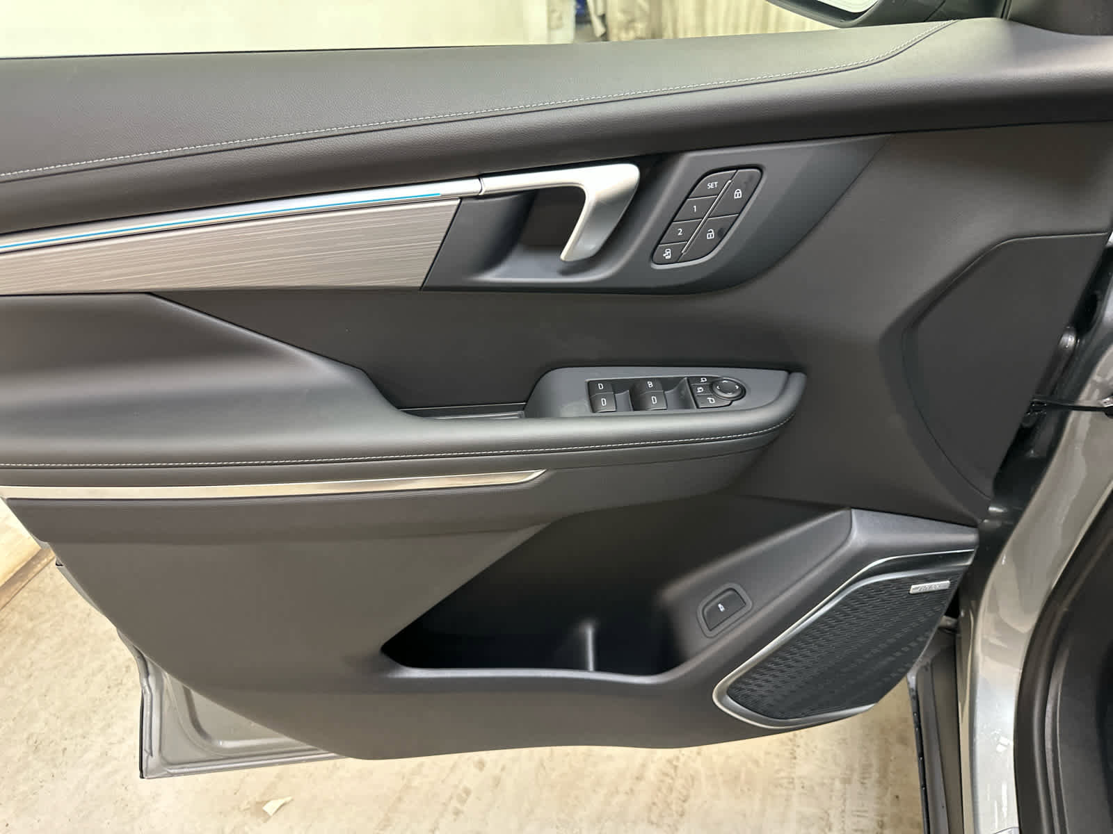 New 2026 Buick Enclave Preferred w/ Power Package image 19