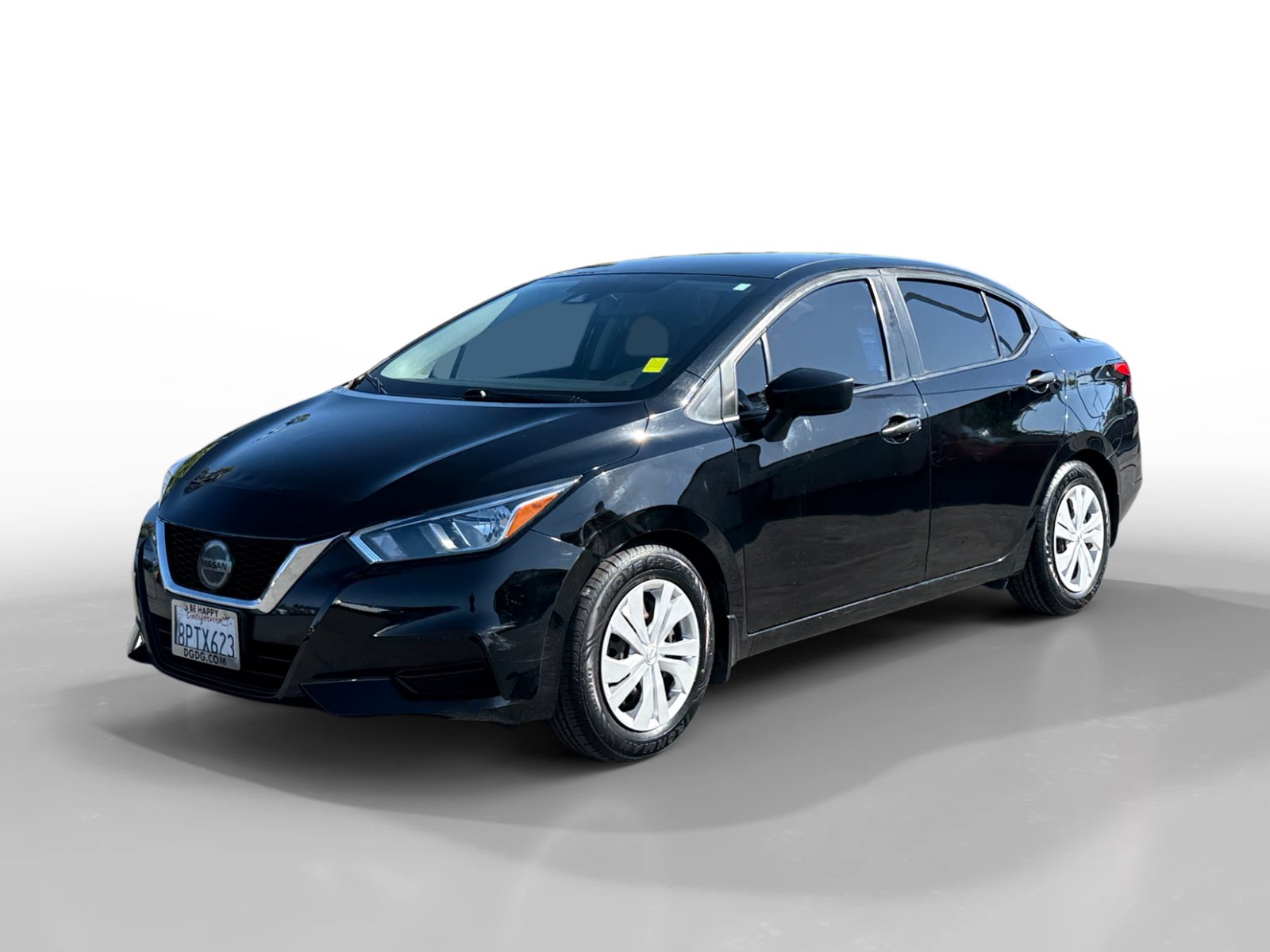 Used 2020 Nissan Versa S FWD image 1