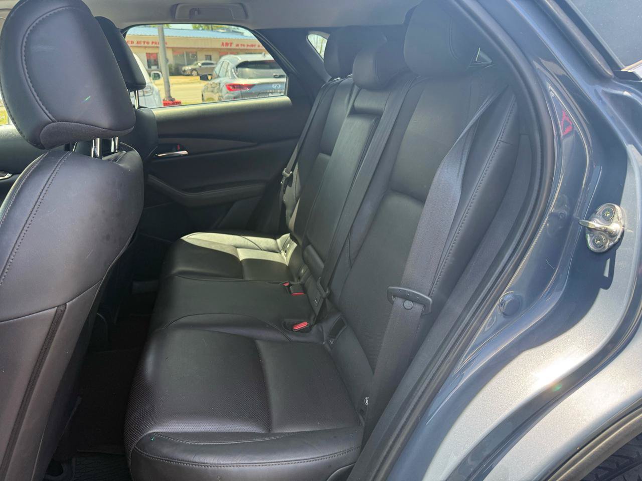 Used 2021 MAZDA CX-30 AWD 2.5 S w/ Premium Package image 9