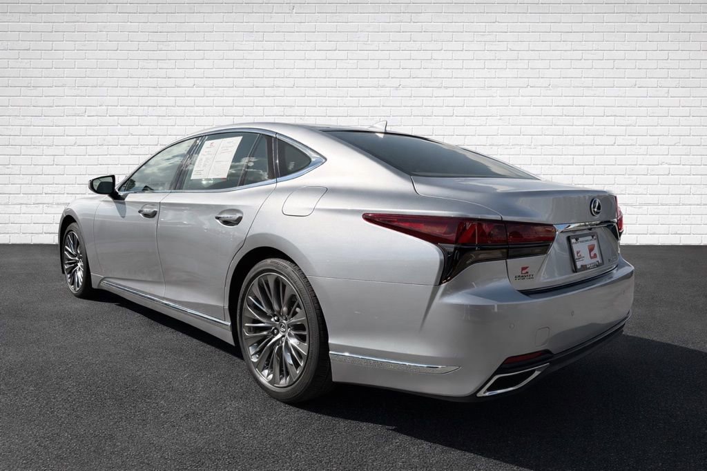 Used 2022 Lexus LS 500 w/ Accessory Package (Z2) image 6