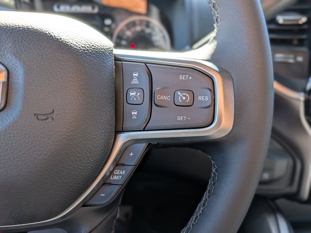 New 2026 RAM 2500 Big Horn AWD/4WD image 29