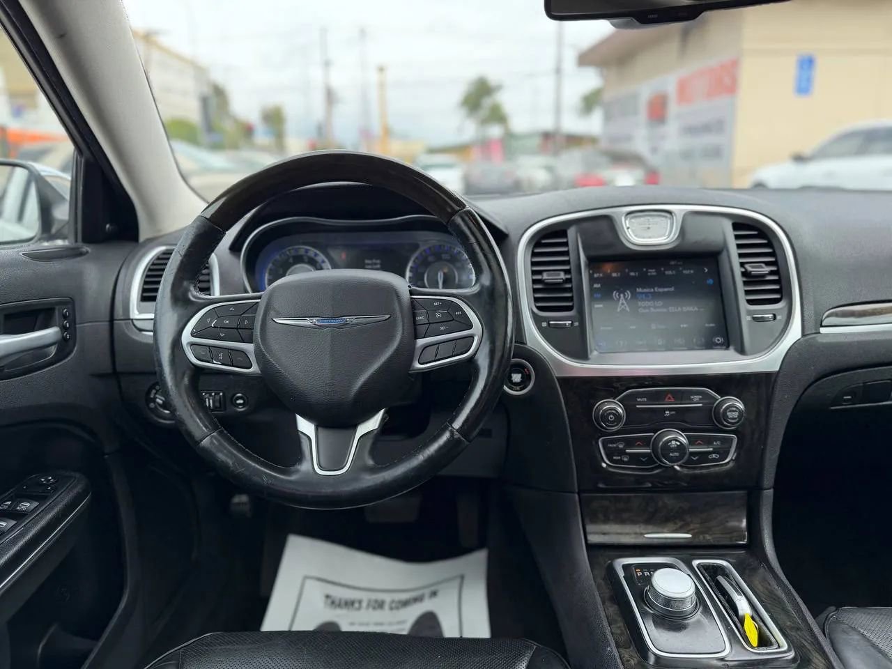 Used 2018 Chrysler 300 Limited RWD image 35