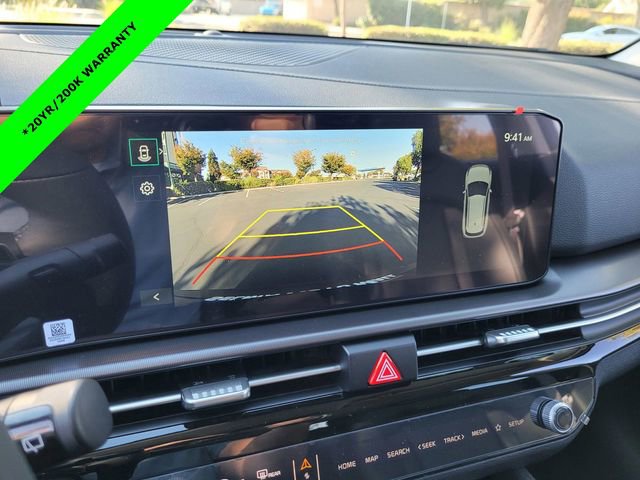 New 2026 Kia Sportage EX w/ EX Panoramic Sunroof Package image 9