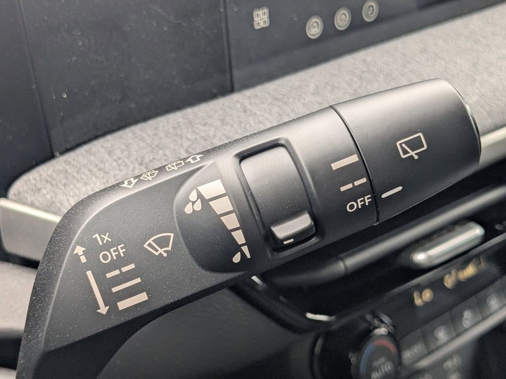 New 2026 Nissan Kicks SV image 23