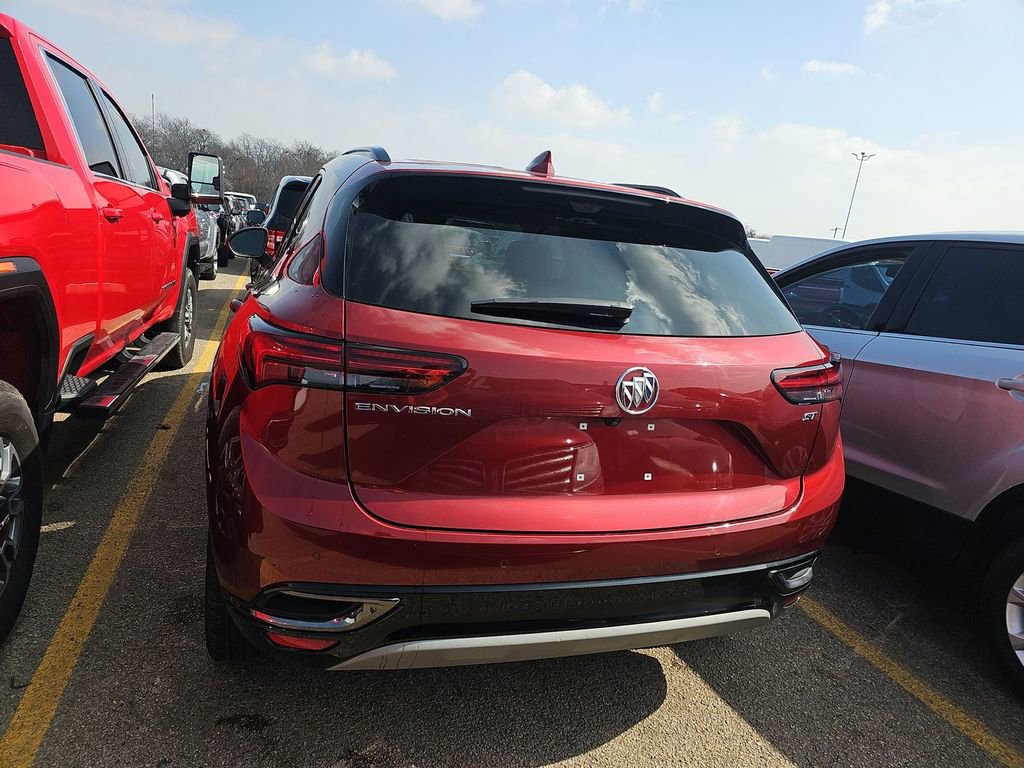 Used 2022 Buick Envision Essence w/ Technology Package II image 5