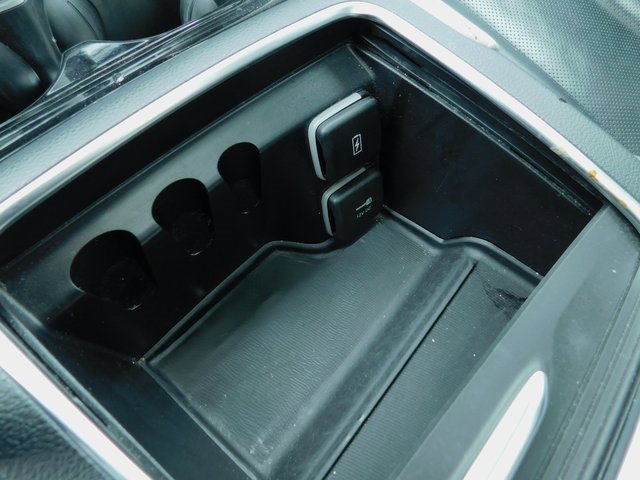 Used 2023 Chrysler Pacifica Limited image 15