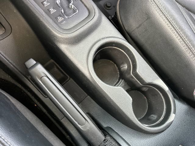 Used 2017 Jeep Wrangler Unlimited Rubicon image 21