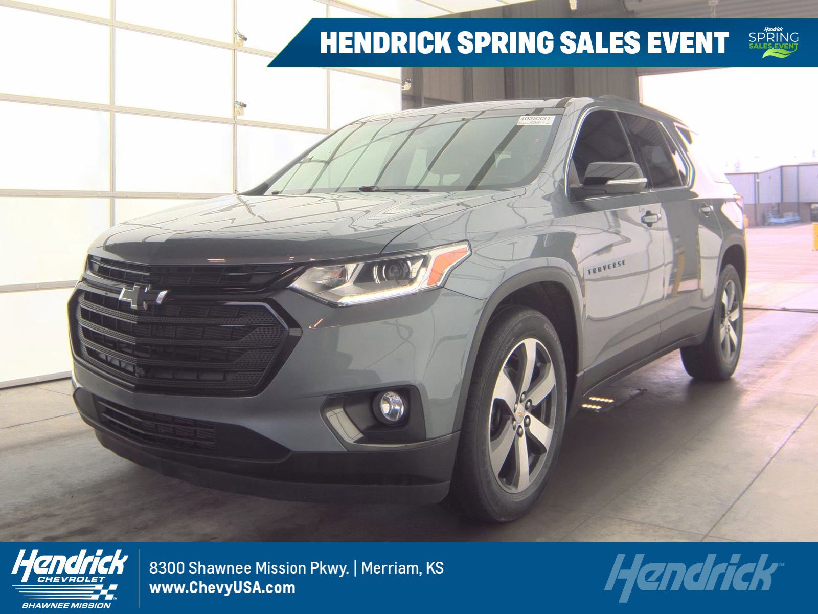 Used 2021 Chevrolet Traverse LT w/ LT Premium Package image 1