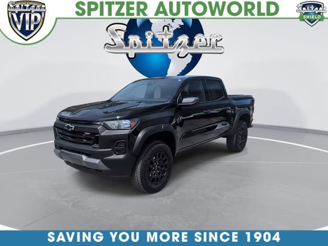 Used 2025 Chevrolet Colorado Trail Boss AWD/4WD image 4
