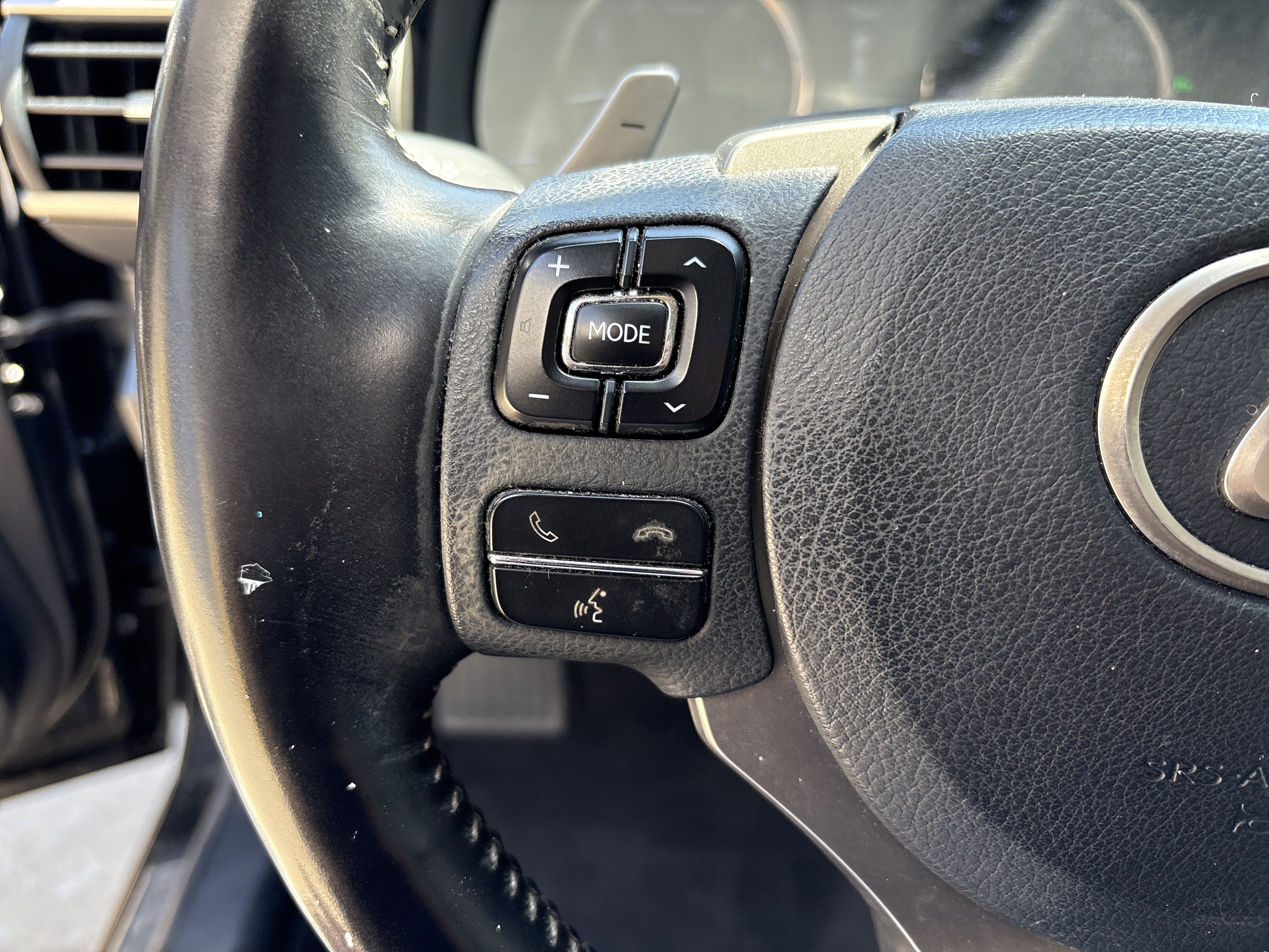 Used 2018 Lexus IS 300 AWD w/ Comfort Package image 19