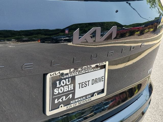 Certified 2025 Kia Telluride SX Prestige X-Line AWD/4WD image 15