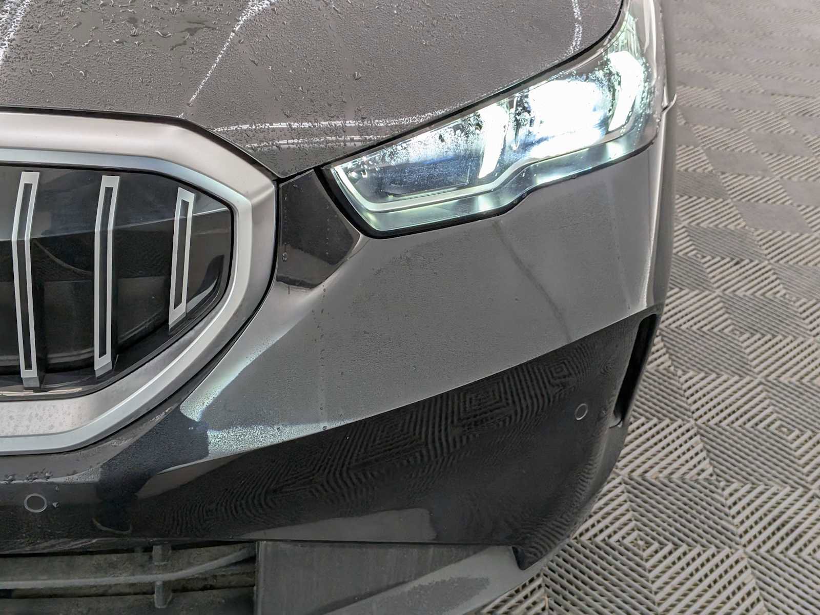 Used 2024 BMW 530i 530i w/ Premium Package image 10