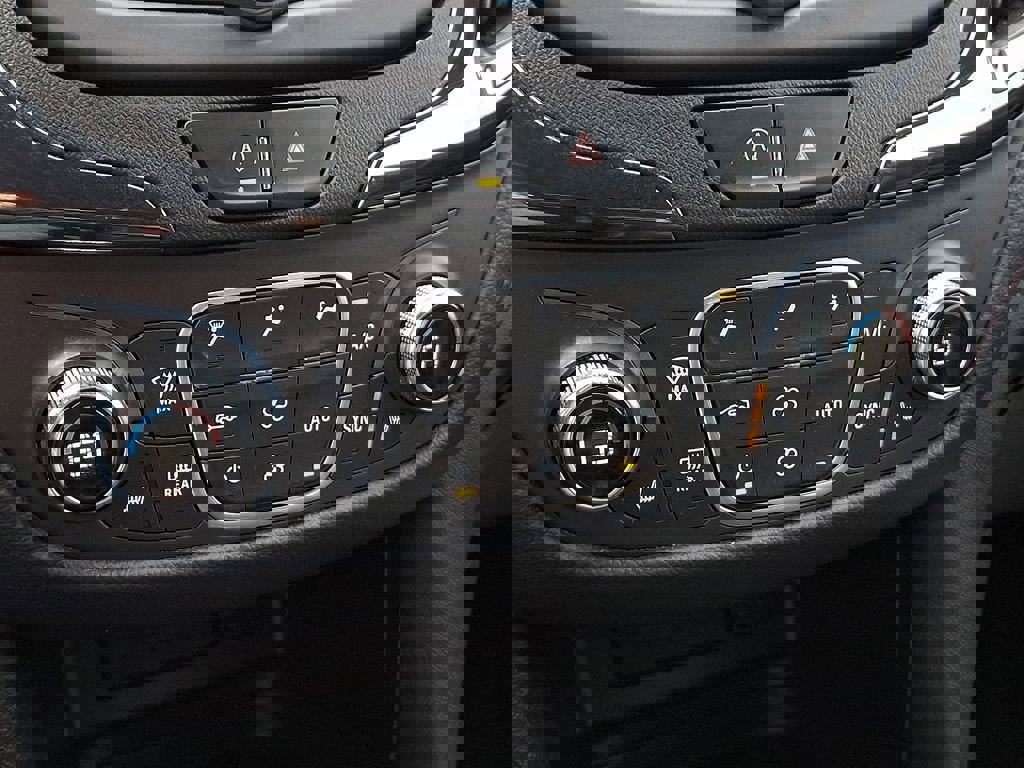 Certified 2022 Chevrolet Equinox RS image 17