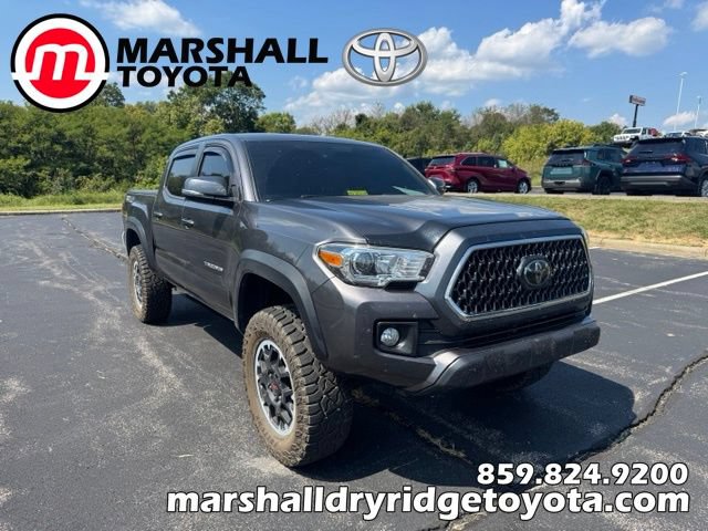 Used 2018 Toyota Tacoma TRD Off-Road AWD/4WD image 1