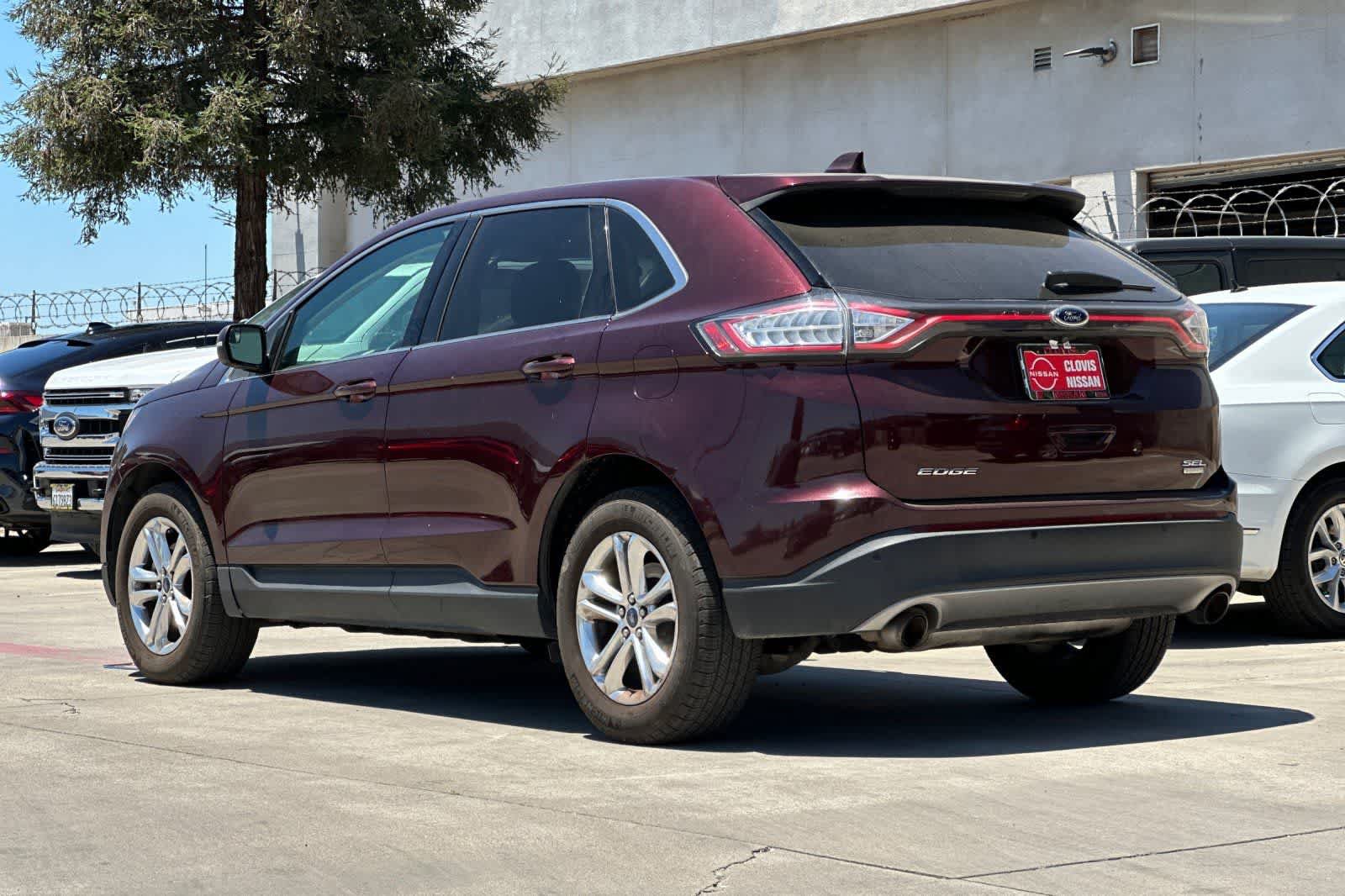 Used 2018 Ford Edge SEL w/ Equipment Group 201A FWD image 7