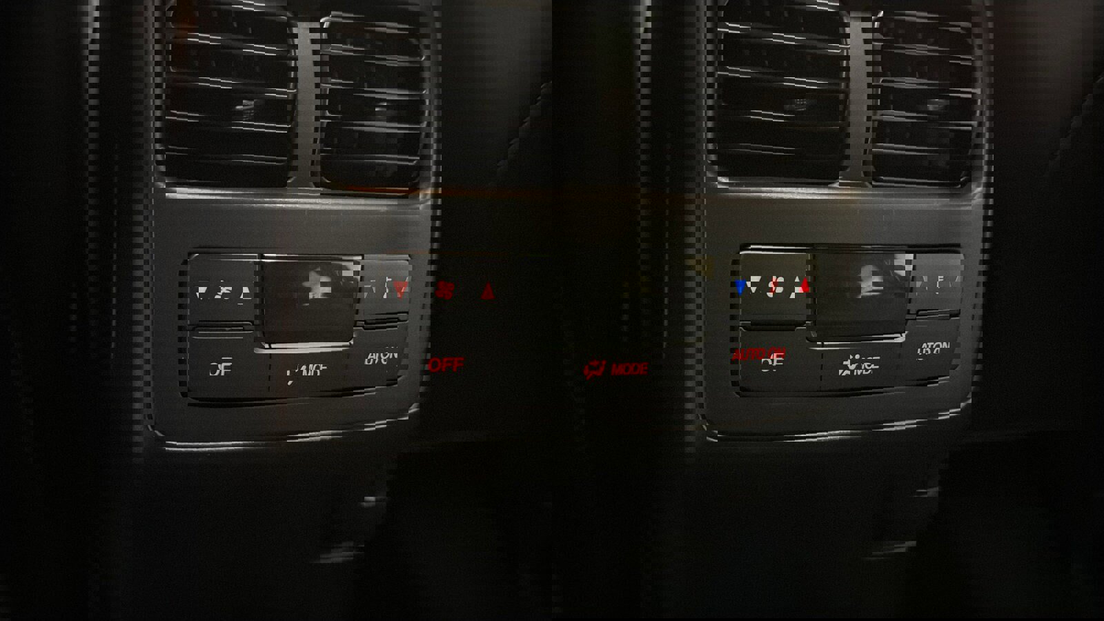 Used 2011 MAZDA CX-9 Grand Touring w/ Moonroof & Bose Audio Pkg image 29