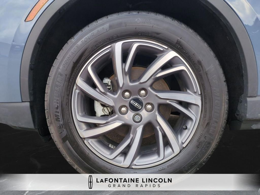 Used 2023 Lincoln Corsair AWD w/ Equipment Group 101A image 33
