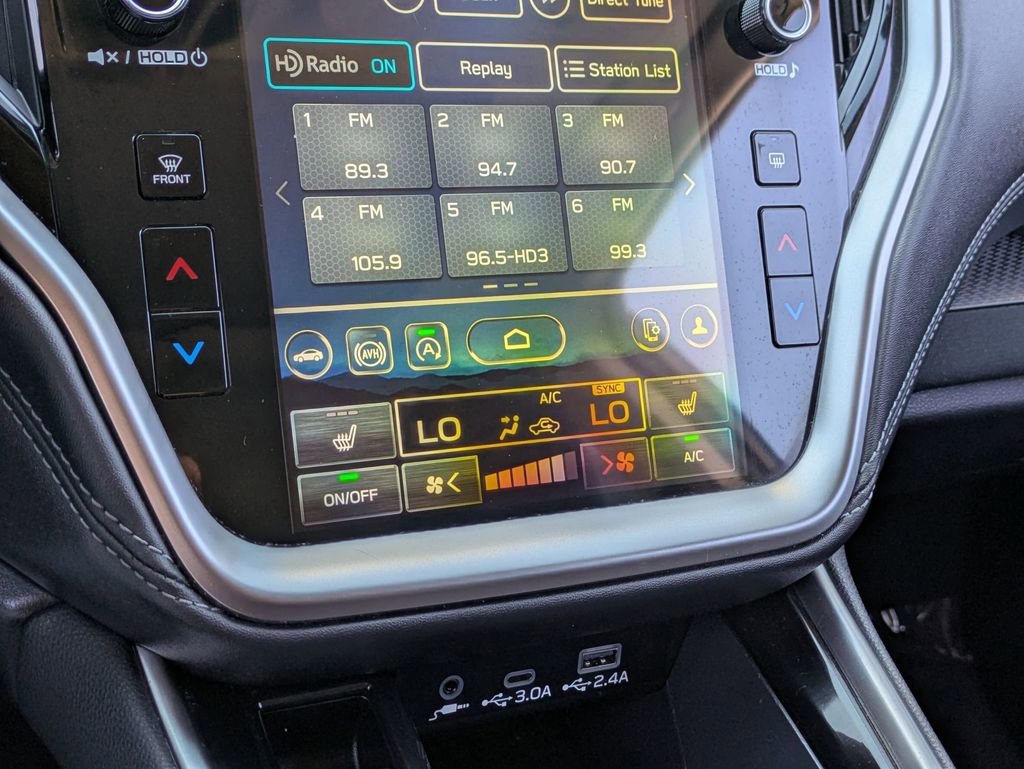 Used 2025 Subaru Outback Premium image 16