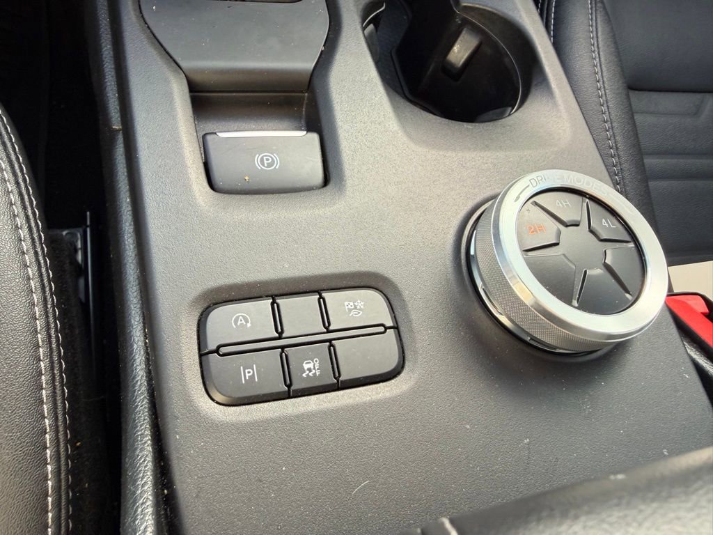 Used 2024 Ford Ranger Lariat w/ Trailer Tow Package image 18