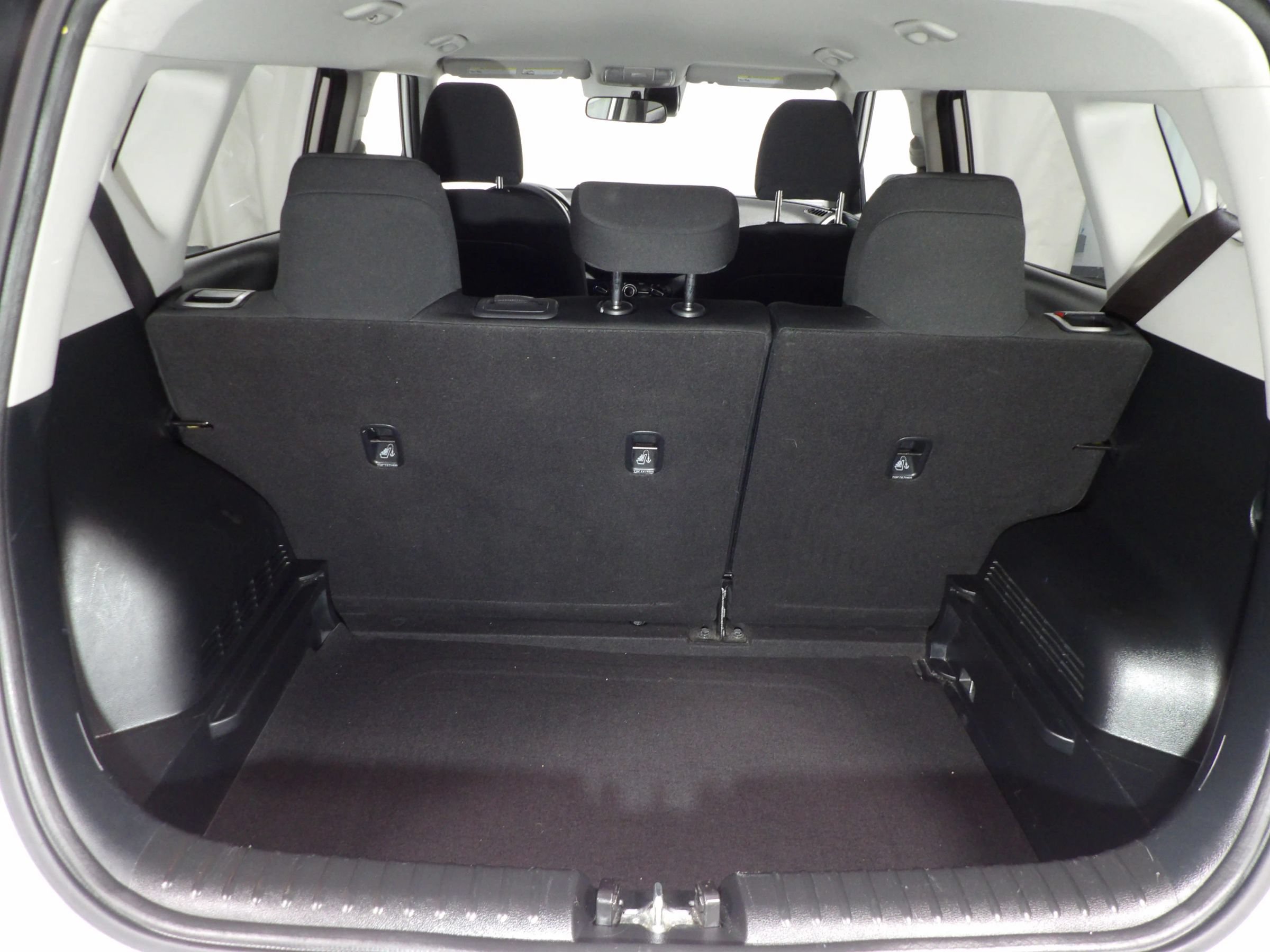 Used 2023 Kia Soul LX w/ Option Group 015 FWD image 8