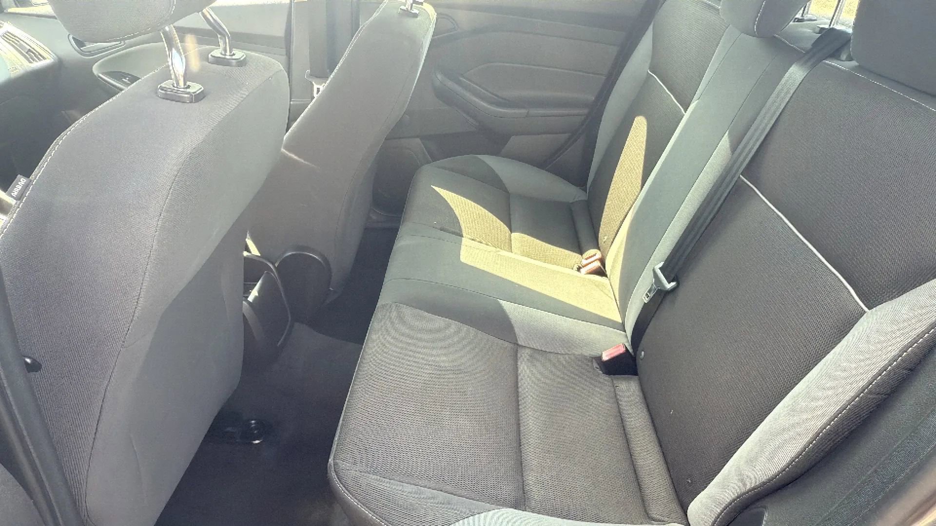 Used 2013 Ford Focus S image 14