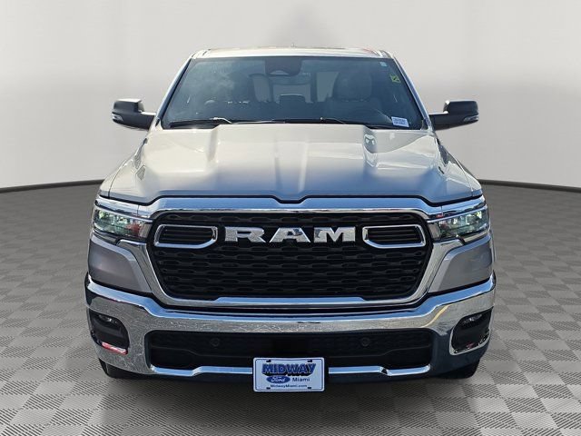 Used 2025 RAM 1500 Big Horn AWD/4WD image 3
