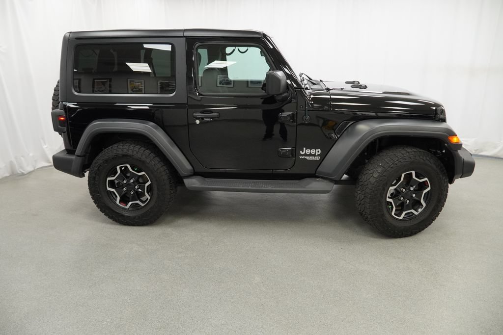 Certified 2020 Jeep Wrangler Sport AWD/4WD image 10