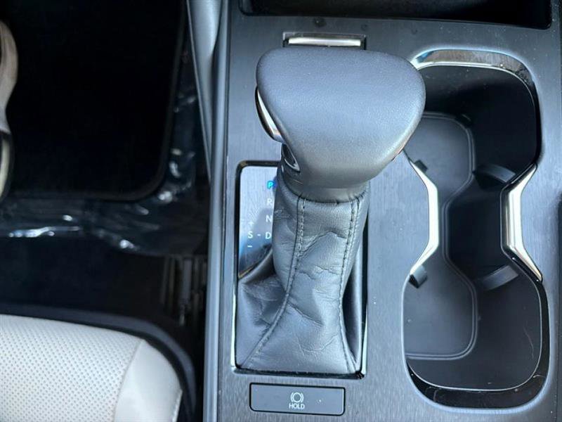 Used 2024 Lexus ES 350 Premium image 20