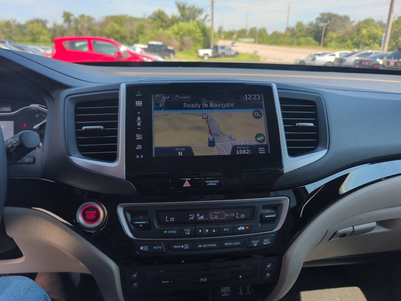Used 2016 Honda Pilot Elite image 27