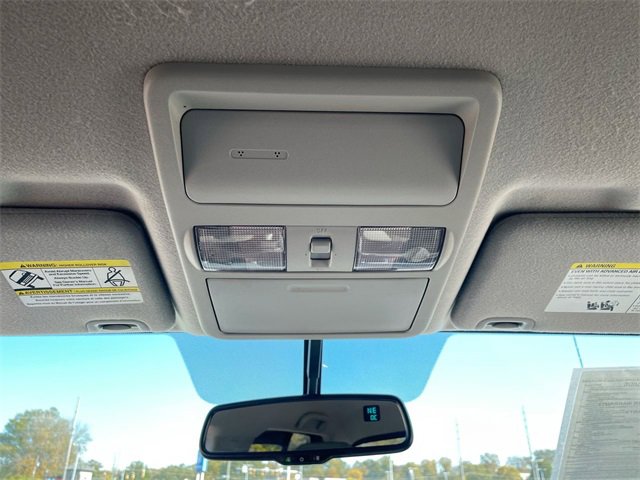 Used 2020 Nissan Frontier SV image 21