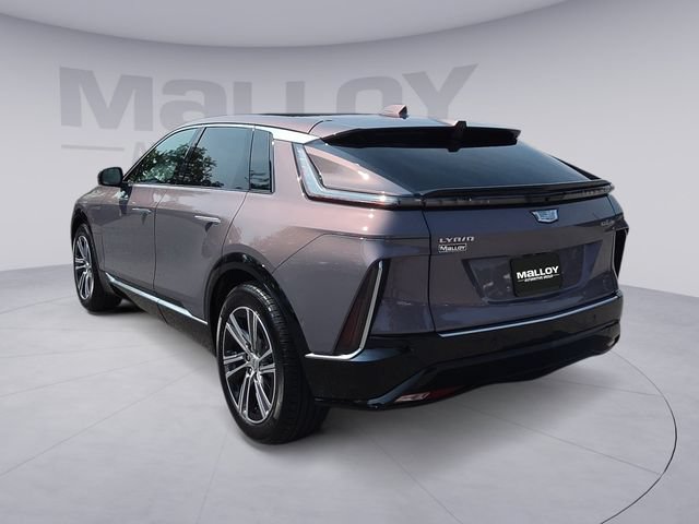 Used 2026 Cadillac Lyriq Premium Luxury w/ LPO, Floor Liner Package AWD/4WD image 3