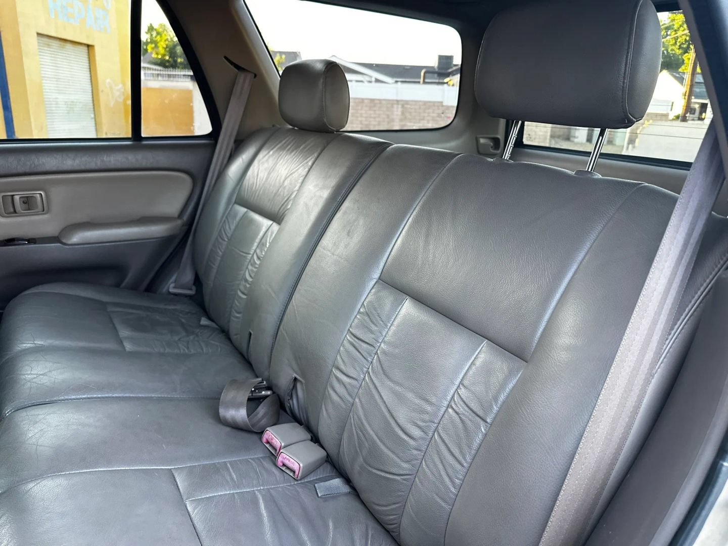 Used 2001 Toyota 4Runner Limited RWD image 15