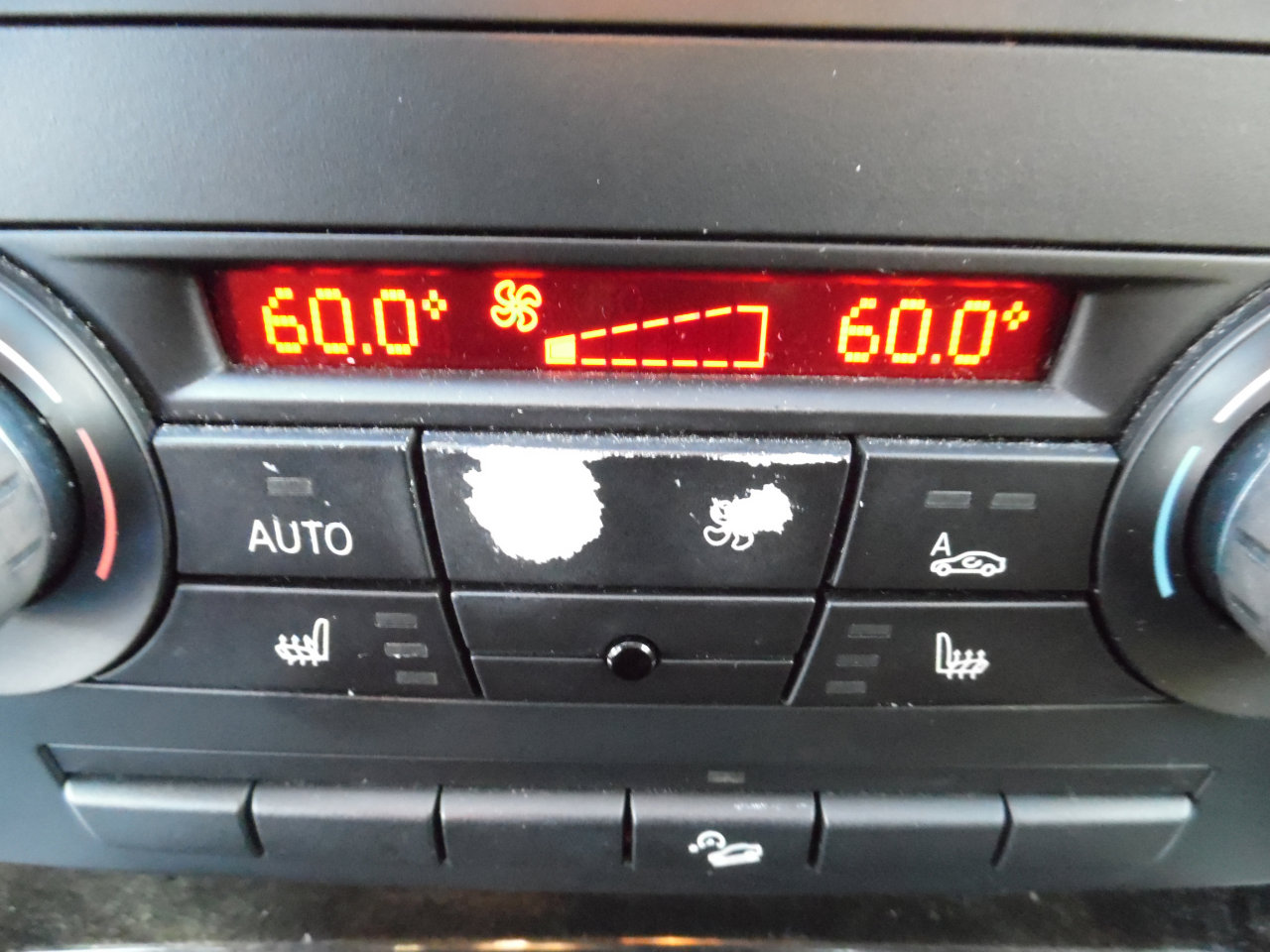 Used 2010 BMW 328i xDrive Coupe image 14