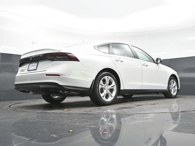 Used 2026 Honda Accord LX image 29