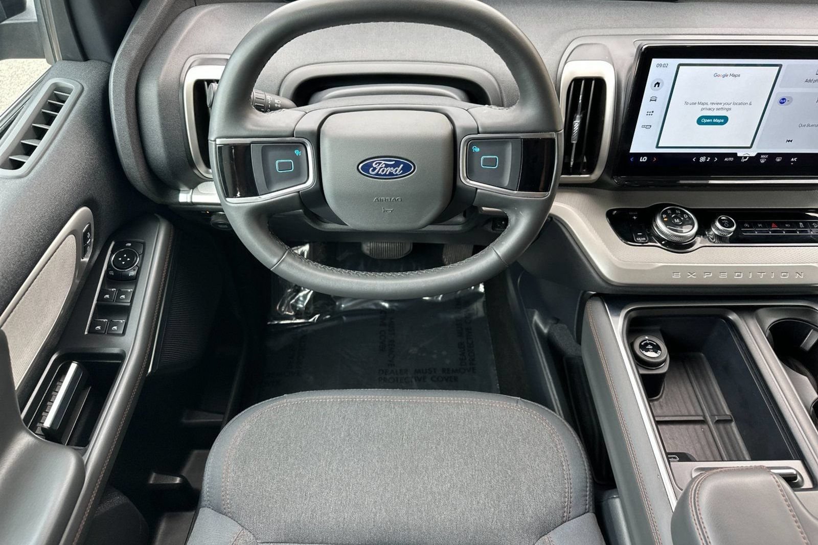 Used 2025 Ford Expedition Active AWD/4WD image 18
