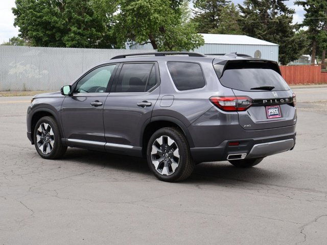 Used 2026 Honda Pilot Elite image 9