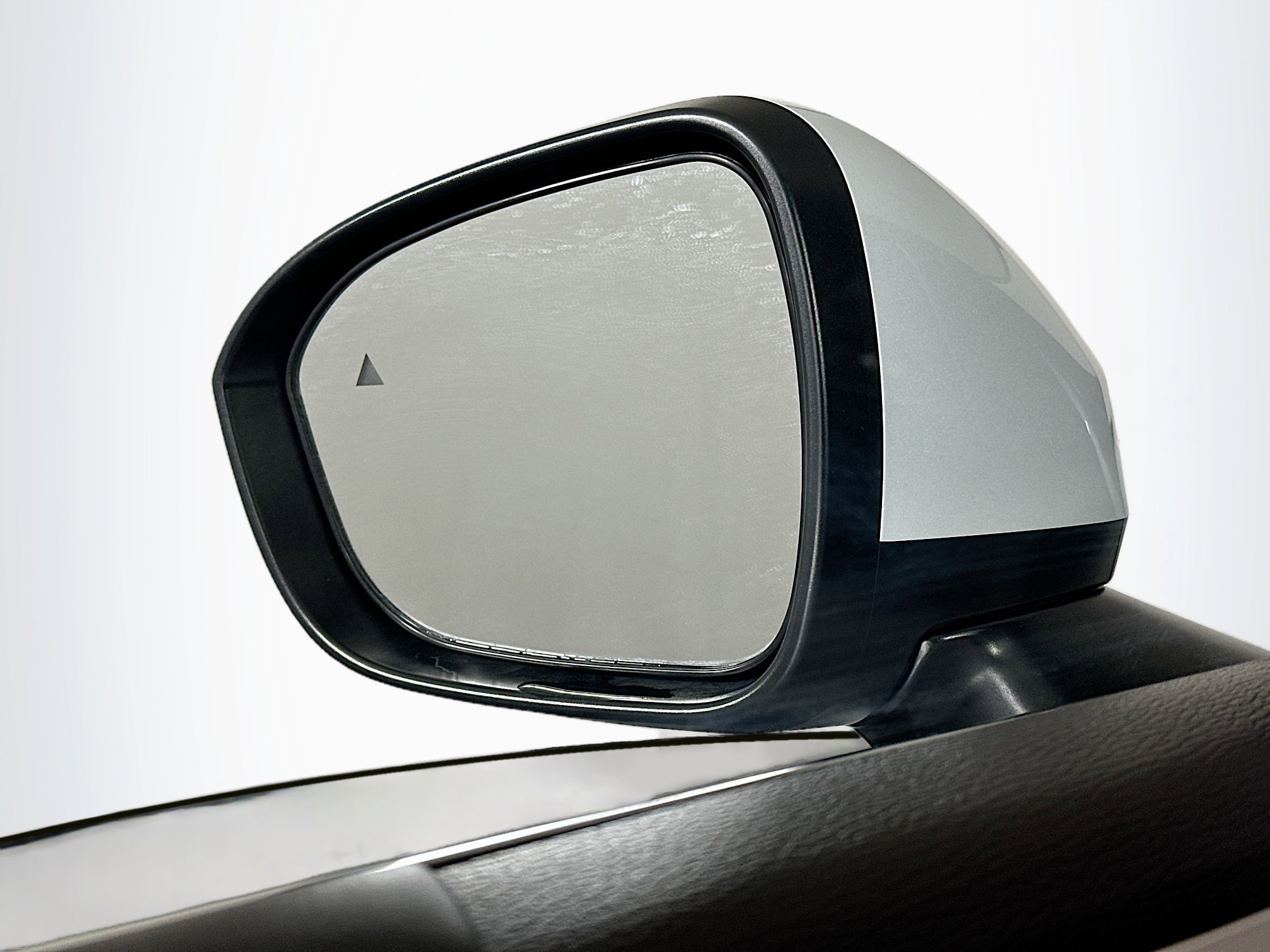 Used 2024 Mitsubishi Outlander SE image 16