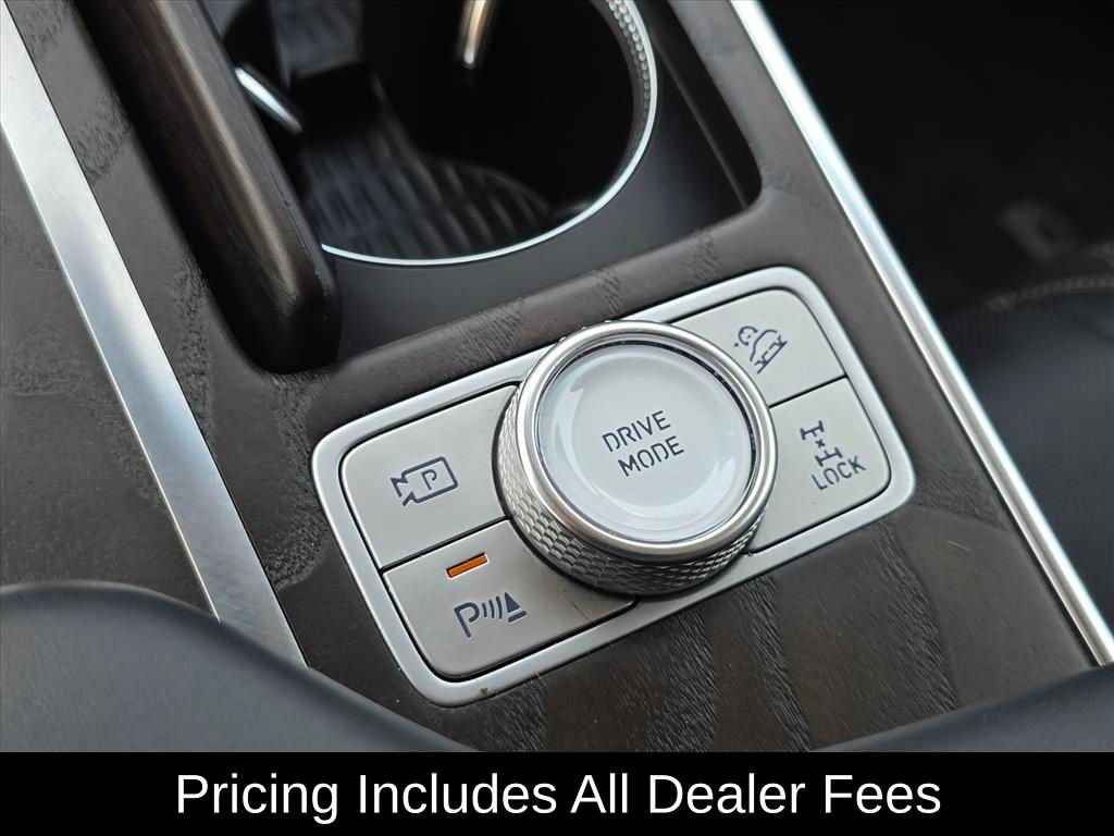 Used 2024 Genesis GV80 3.5T Advanced AWD/4WD image 17