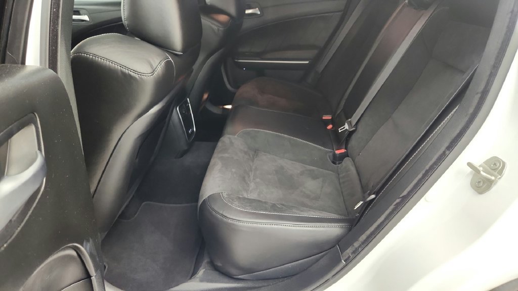Used 2023 Dodge Charger Scat Pack RWD image 40